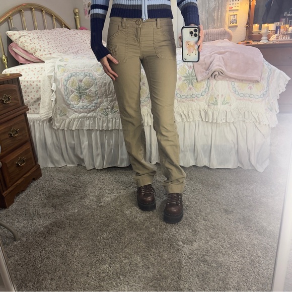Y2K Aeropostale Women's Tan Pants - Picture 4 of 12